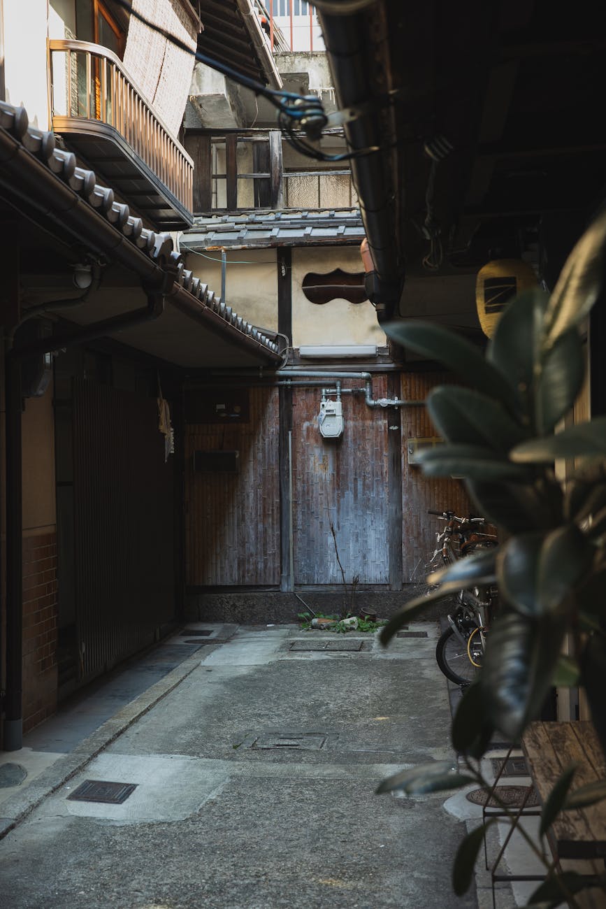 岡山の再建築不可物件は投資向き?メリットと融資の注意点